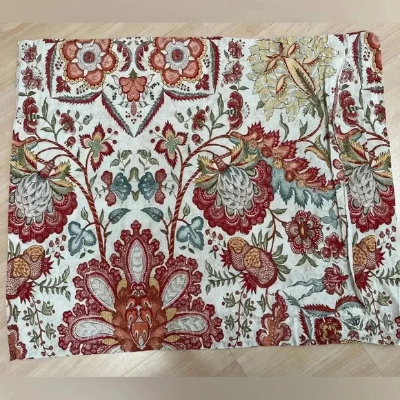 Pottery Barn Floral Duvet King With 2 Standard Shams- Red Blue Floral, EUC - Picture 6 of 12